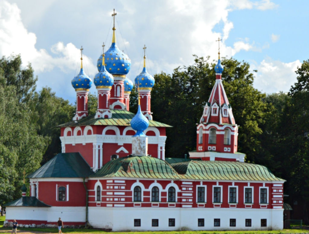 Церковь царевича. Церковь царевича Димитрия Углич. Углич Кремль Церковь царевича Дмитрия. Церковь Димитрия на крови Углич. Углич храм Дмитрия на крови.